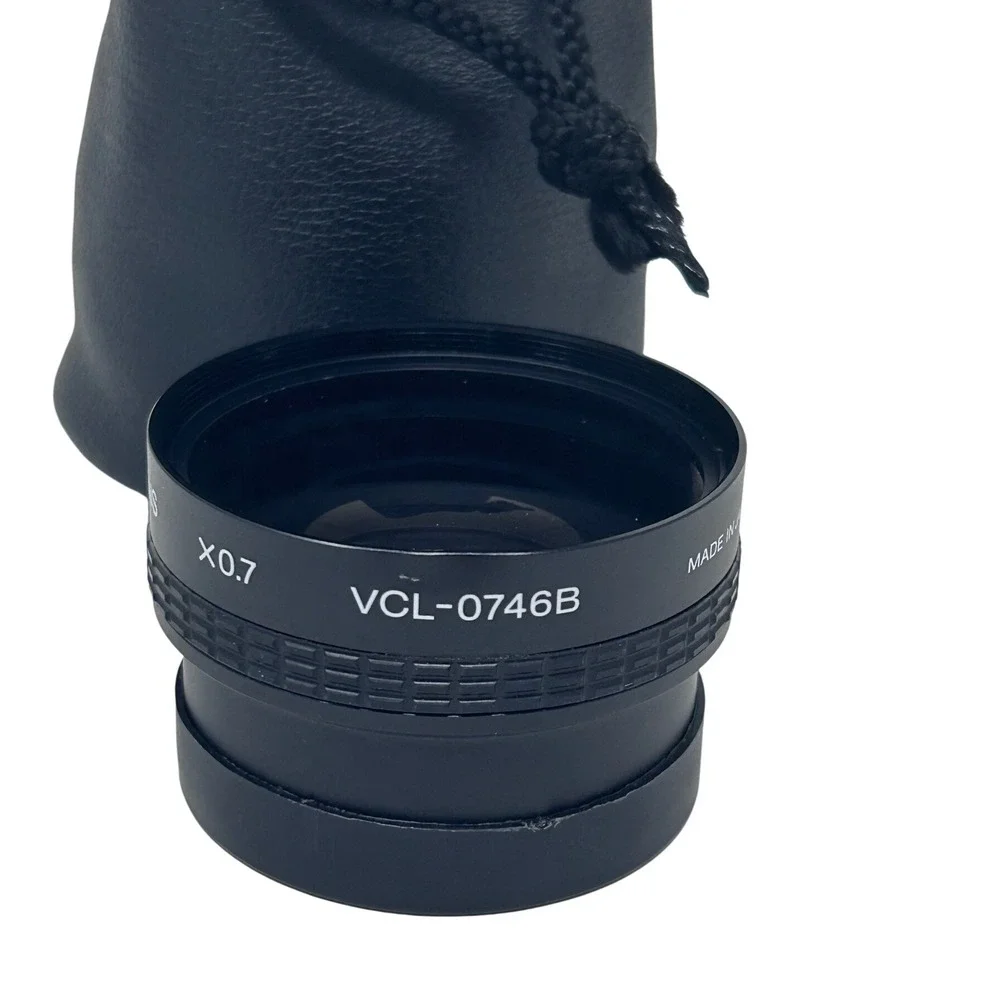 Sony VCL-0746B x0.7 Wide Conversion‎ Lens Black with Pouch and Cap